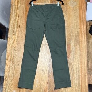 CAbi ‘navigator’ Women's Green Cargo Pants